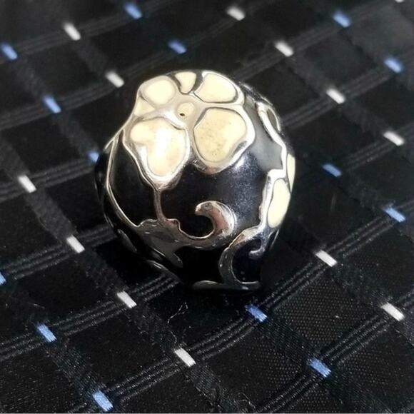 New stainless steel design with flower ring 6 - Picture 1 of 8